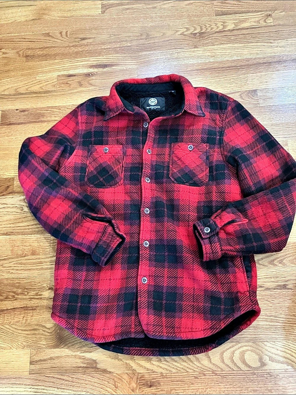Weatherproof Plaid Shirt Jacket in Red & Black Size Medium Like New
